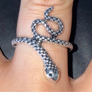 Snake Band Design ring Size 9 Filled silver unisex for adults/teens 3.6 grams
